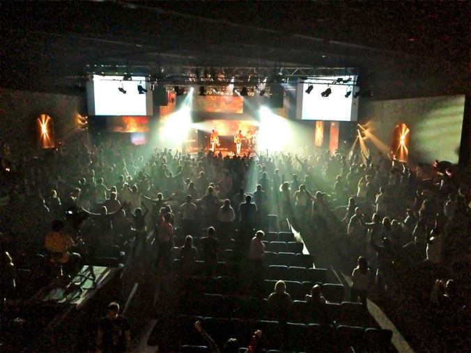 554028_10151743184084334_1588782753_n